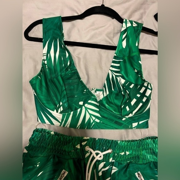 Sale!!!! Jogger Pant and Top Set - Picture 1 of 7